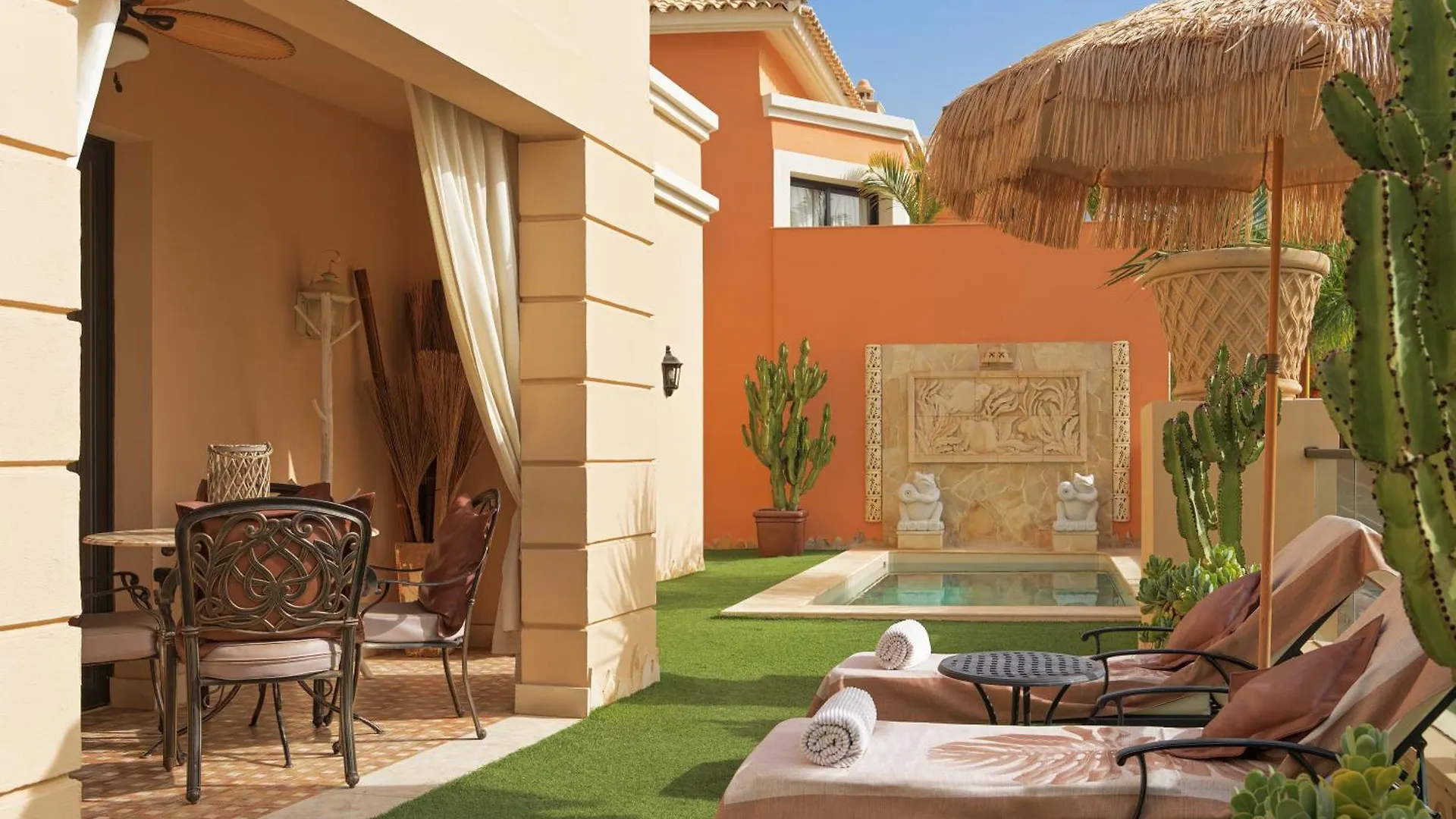 Royal Garden Villas, Luxury Hotel Costa Adeje  Spanyolország